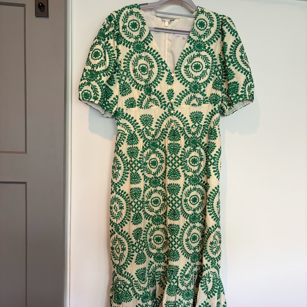 Green and ivory short sleeve midi dress